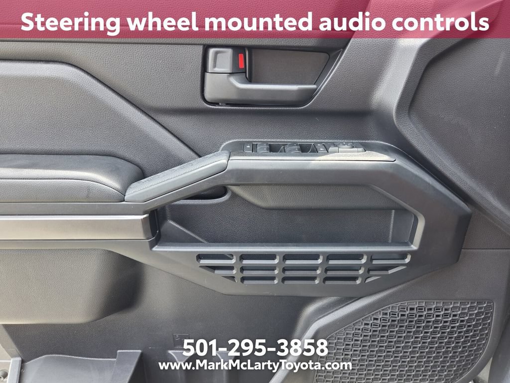Certified 2025 Toyota 4Runner SR5 AWD/4WD image 31