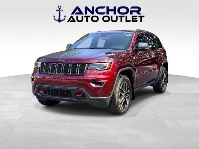 Used 2017 Jeep Grand Cherokee Trailhawk w/ Trailhawk Luxury Group AWD/4WD image 4
