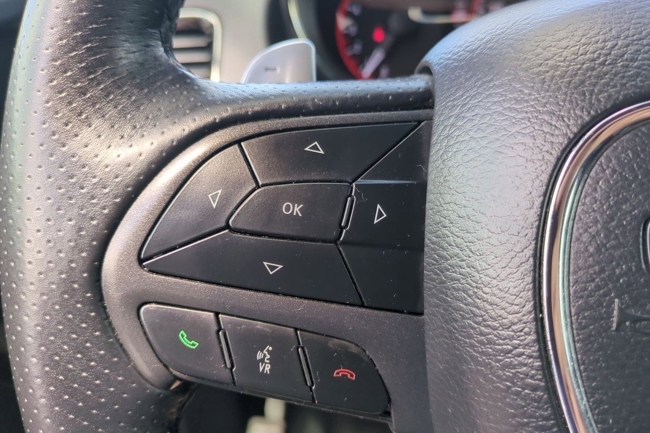 Used 2020 Dodge Durango R/T w/ Blacktop Package RWD image 12