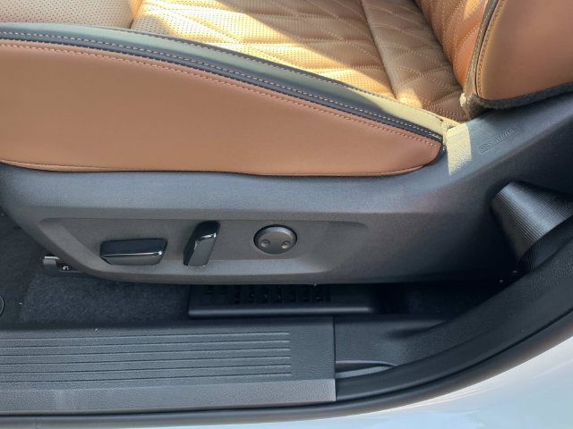 New 2026 Nissan Rogue Platinum AWD/4WD image 24