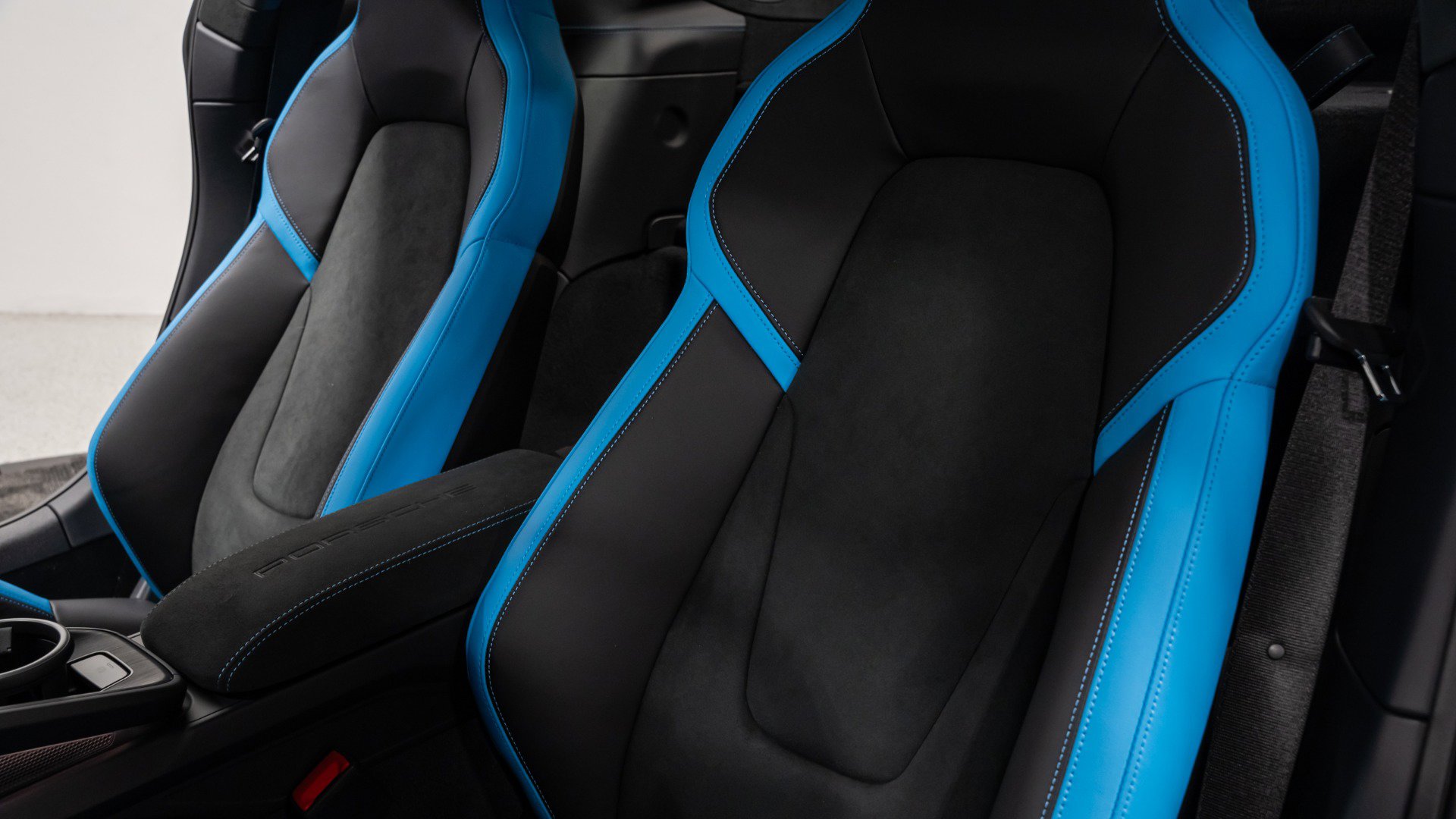 Used 2026 Porsche 911 GT3 image 37