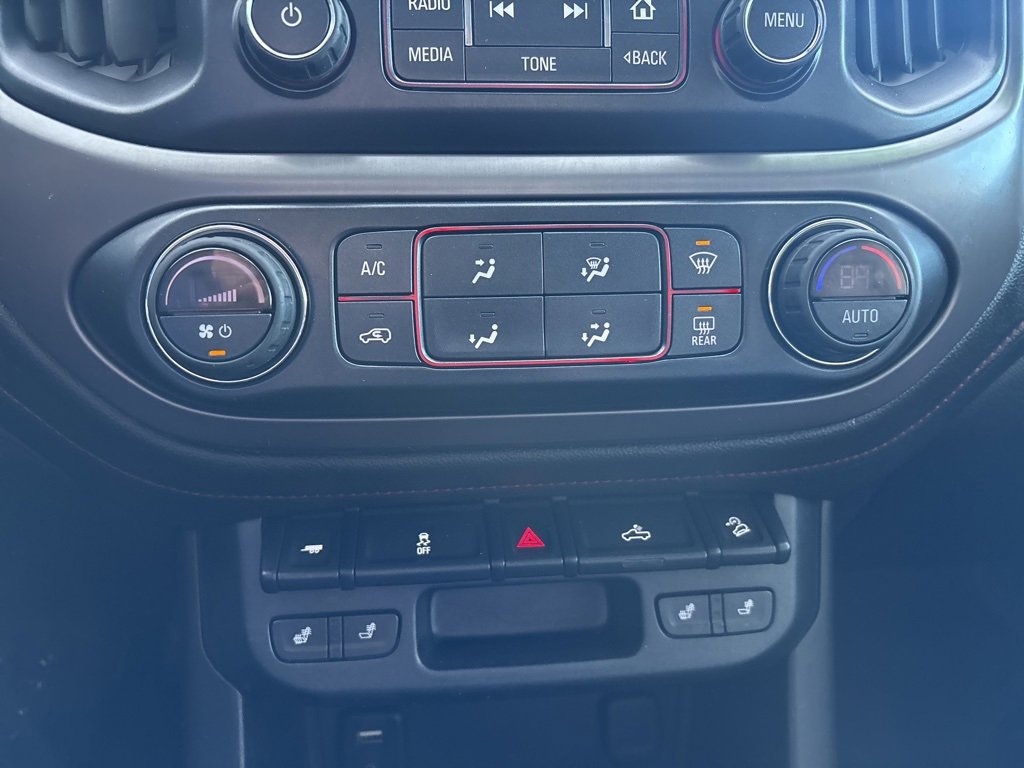 Used 2016 GMC Canyon SLE w/ All Terrain Package image 17