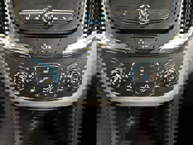 Certified 2023 Chevrolet Equinox LS image 17