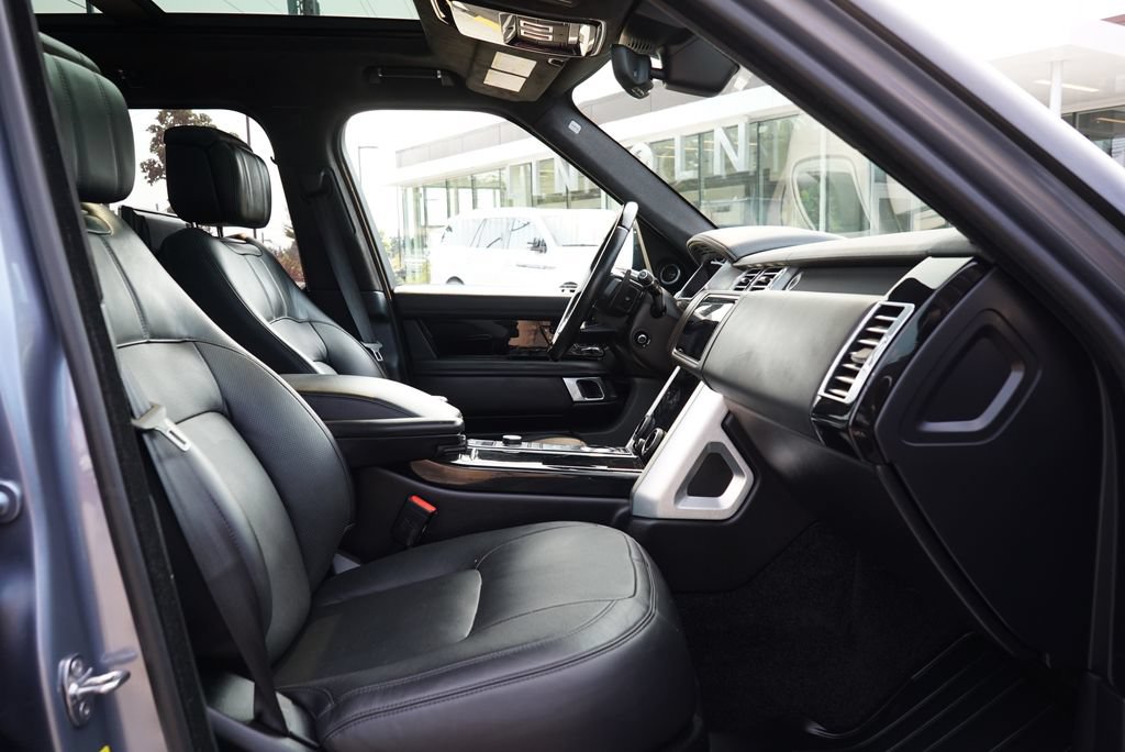 Used 2019 Land Rover Range Rover Supercharged AWD/4WD image 10
