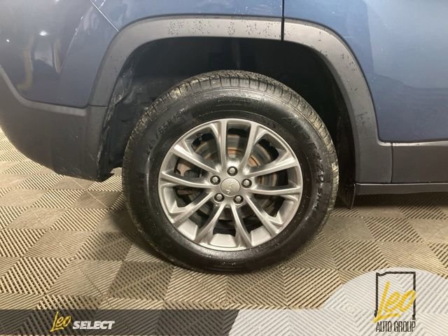Used 2021 Jeep Cherokee Latitude Lux AWD/4WD image 23