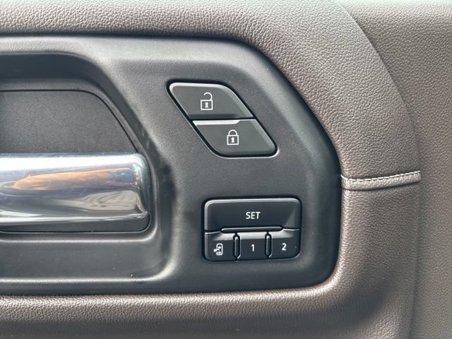Used 2020 GMC Sierra 1500 SLT w/ SLT Premium Plus Package AWD/4WD image 18