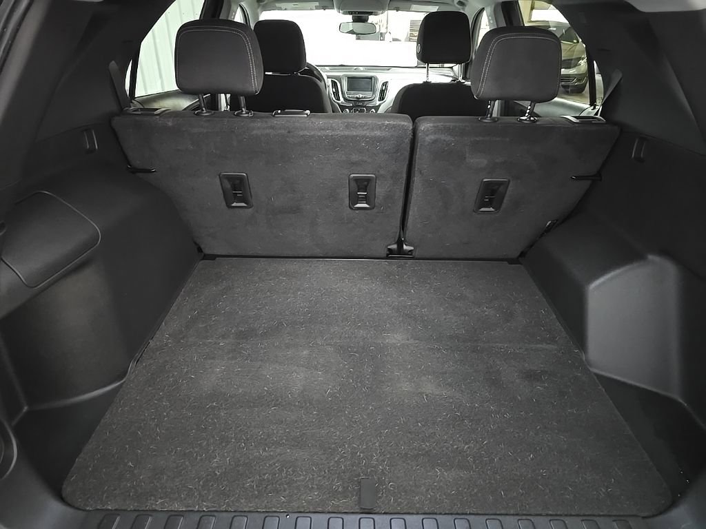 Used 2023 Chevrolet Equinox LS w/ LS Convenience Package image 11