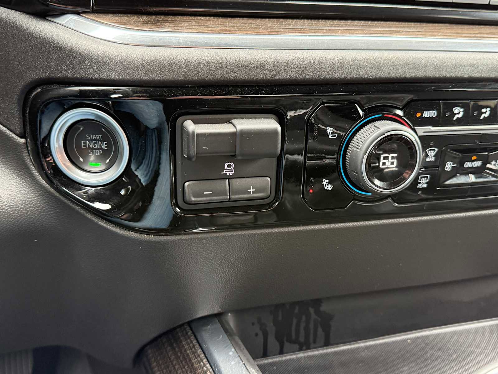 Used 2024 Chevrolet Silverado 1500 LT Trail Boss image 56