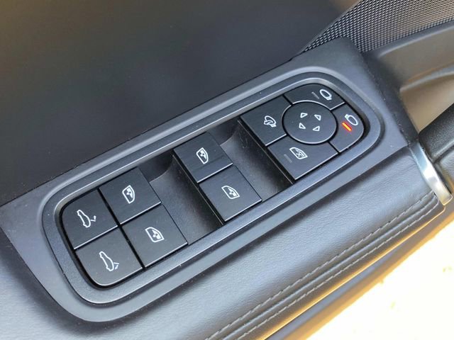 Used 2023 Porsche Cayenne GTS AWD/4WD image 13