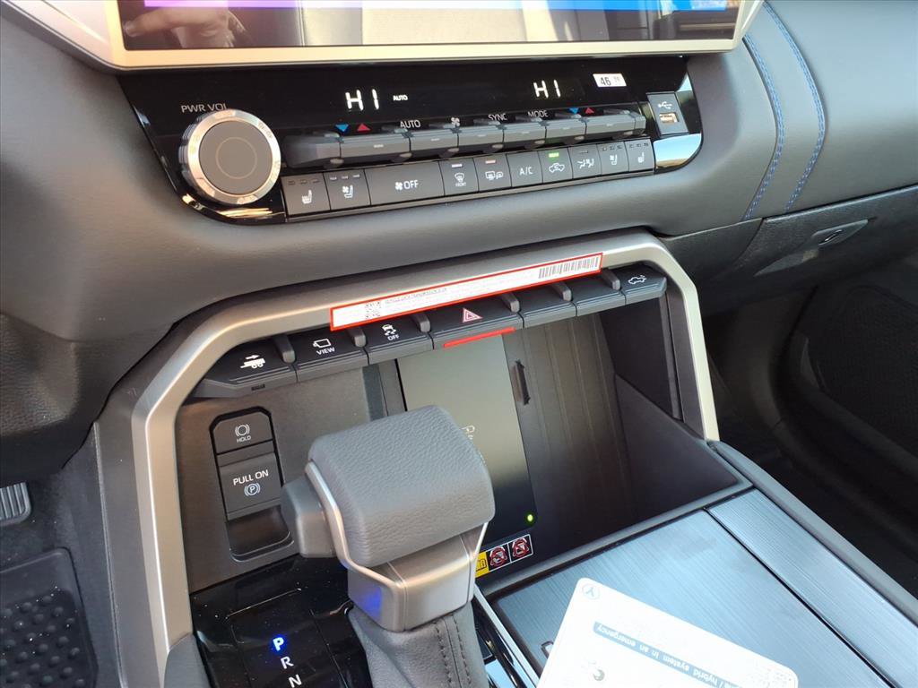 New 2026 Toyota Tundra Platinum AWD/4WD image 14