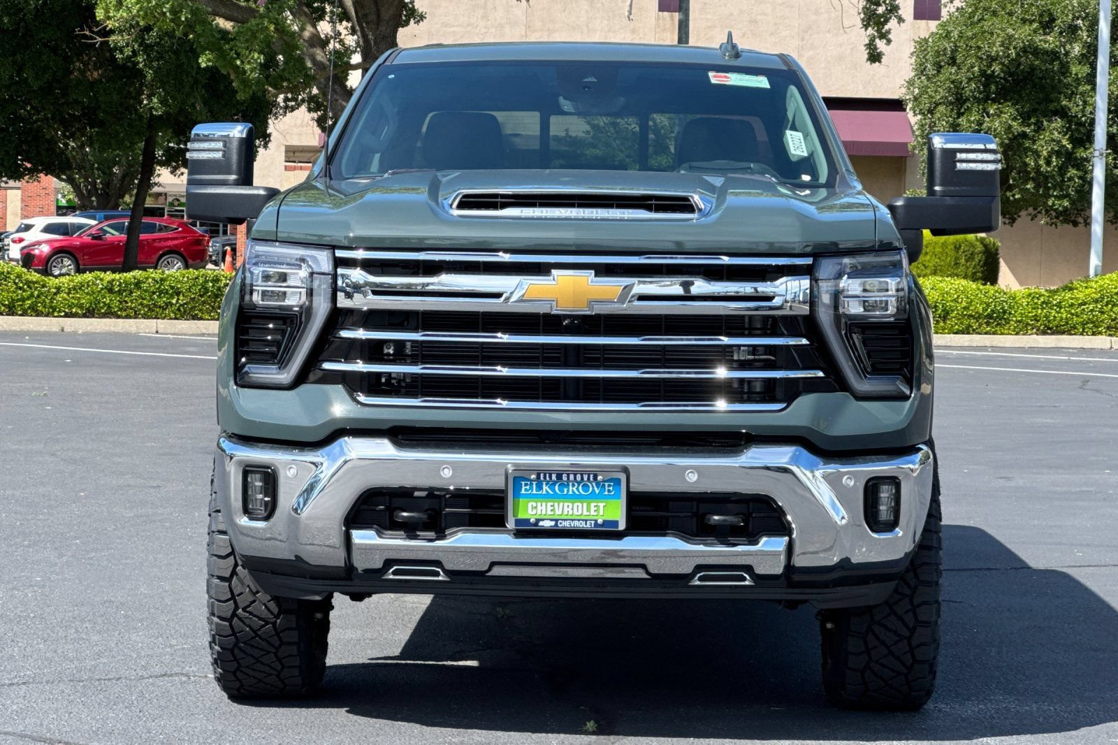 New 2026 Chevrolet Silverado 2500 LTZ w/ LTZ Premium Package AWD/4WD image 8