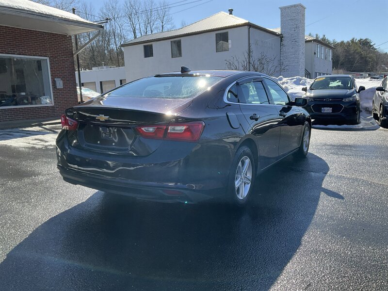 Used 2020 Chevrolet Malibu LS w/ Driver Confidence Package image 5