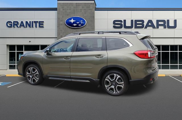 Used 2025 Subaru Ascent Limited AWD/4WD image 8