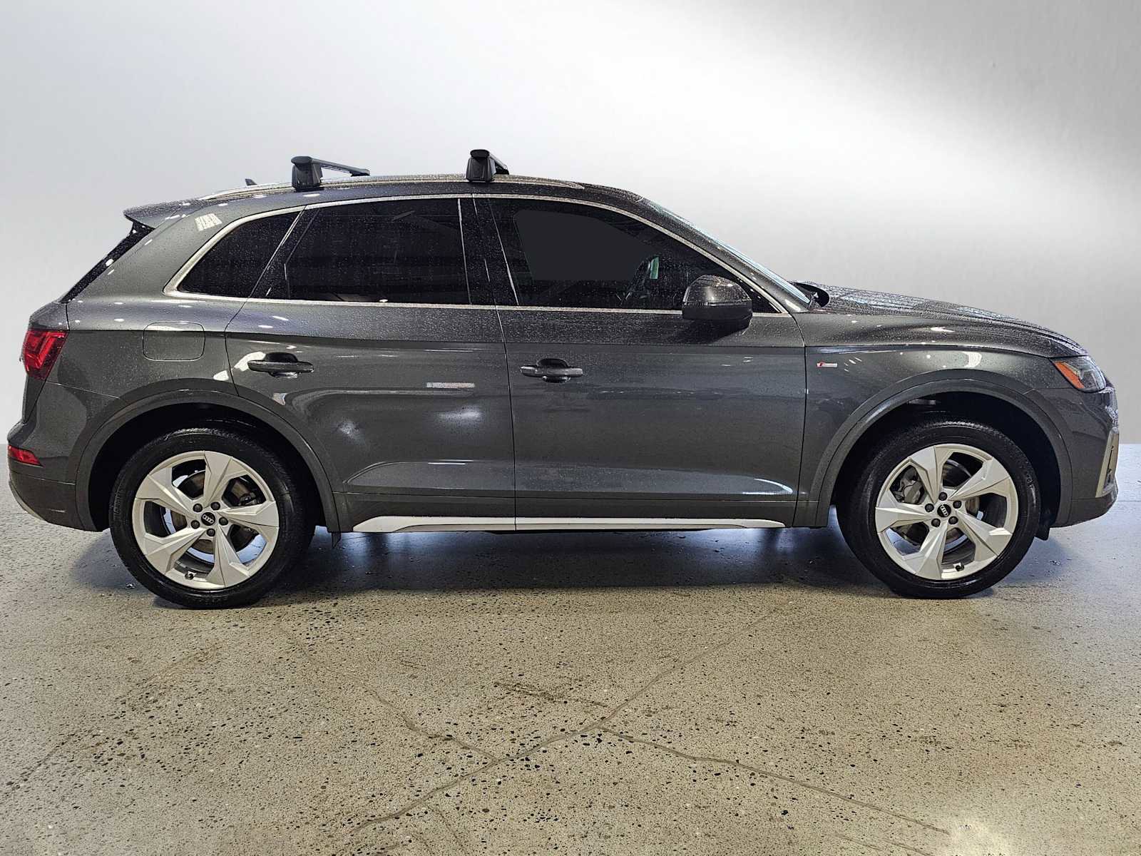 Used 2023 Audi Q5 2.0T Premium Plus w/ Premium Plus Package image 8