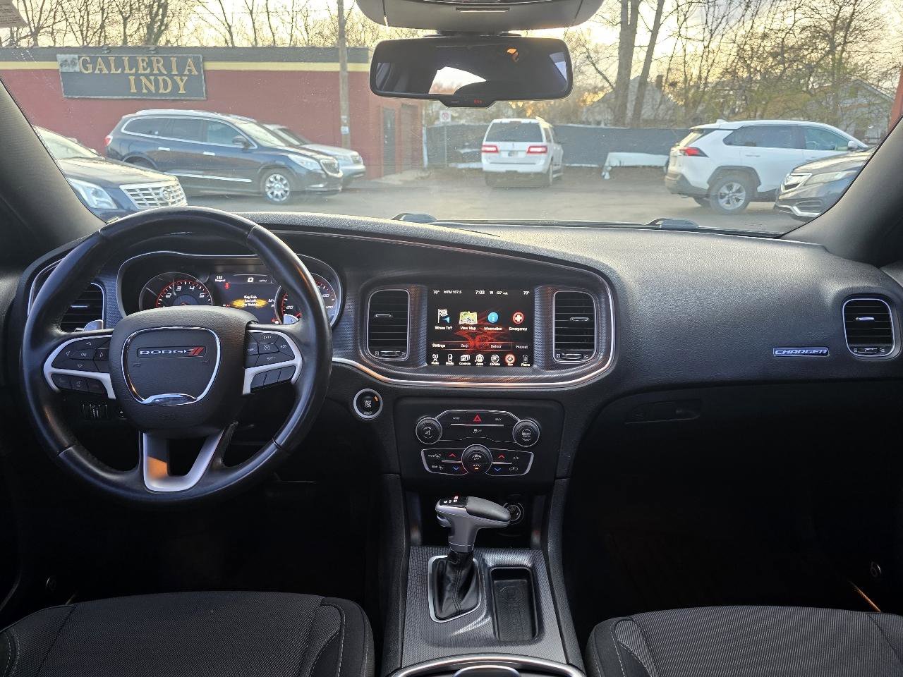 Used 2015 Dodge Charger SXT w/ Rallye Group image 31