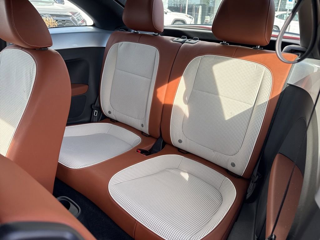 Used 2015 Volkswagen Beetle 1.8T Classic image 15