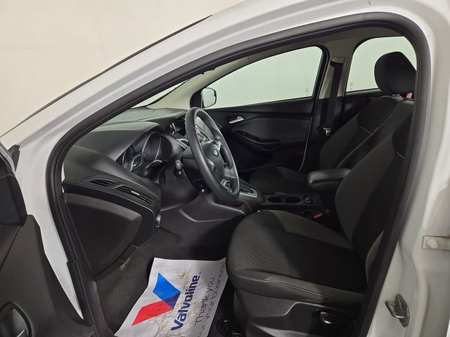 Used 2014 Ford Focus SE image 12