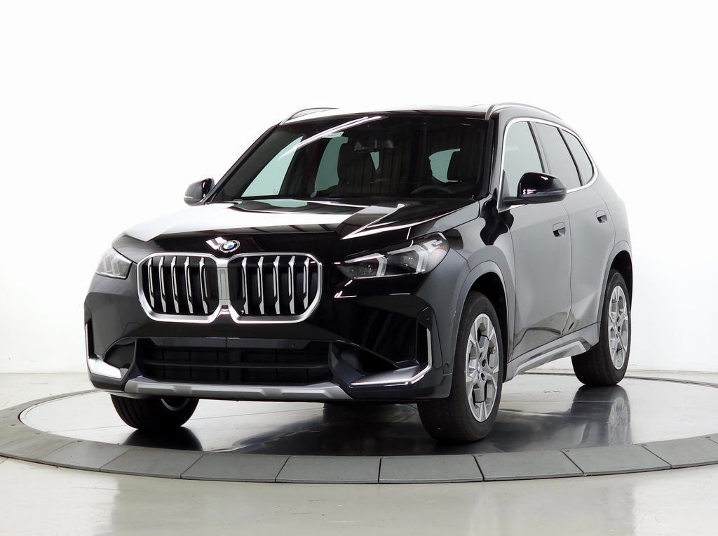 Used 2026 BMW X1 xDrive28i w/ Convenience Package AWD/4WD image 3