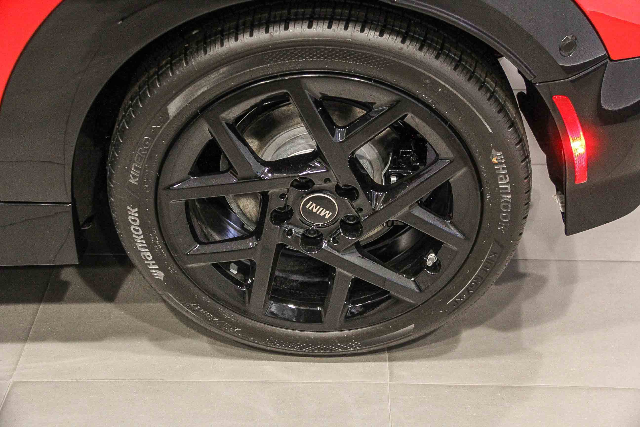 New 2026 MINI Cooper S image 8