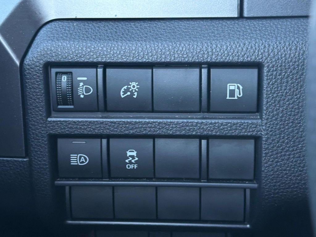 Certified 2025 Toyota 4Runner SR5 image 23