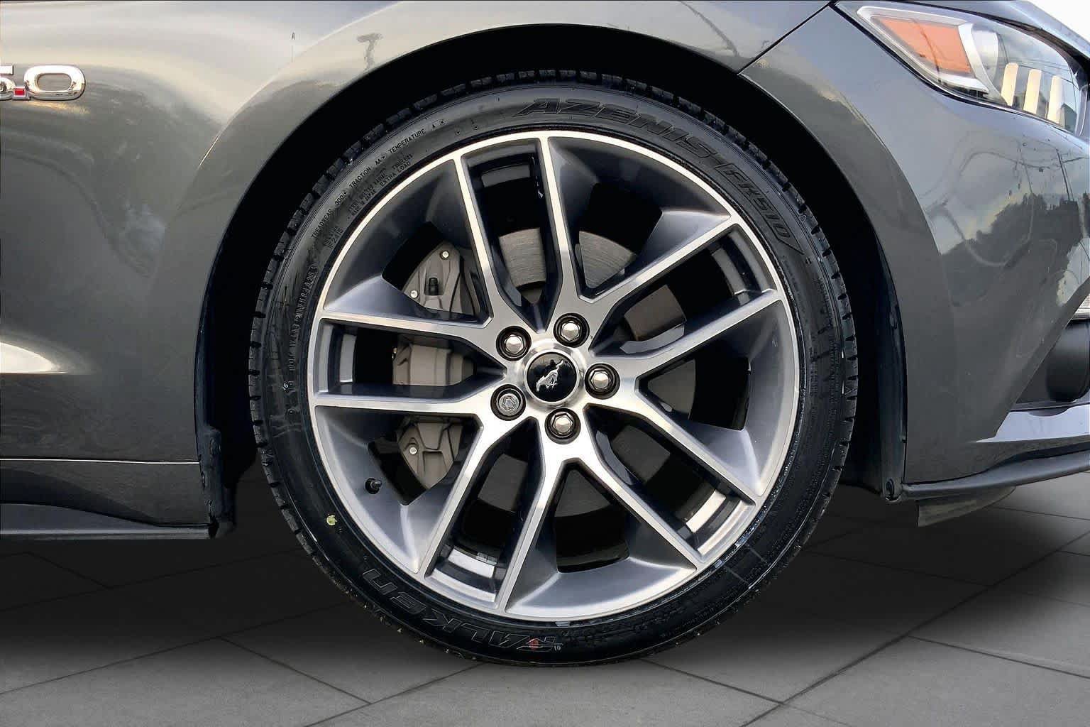 Used 2016 Ford Mustang GT Premium w/ Enhanced Security Package RWD image 10