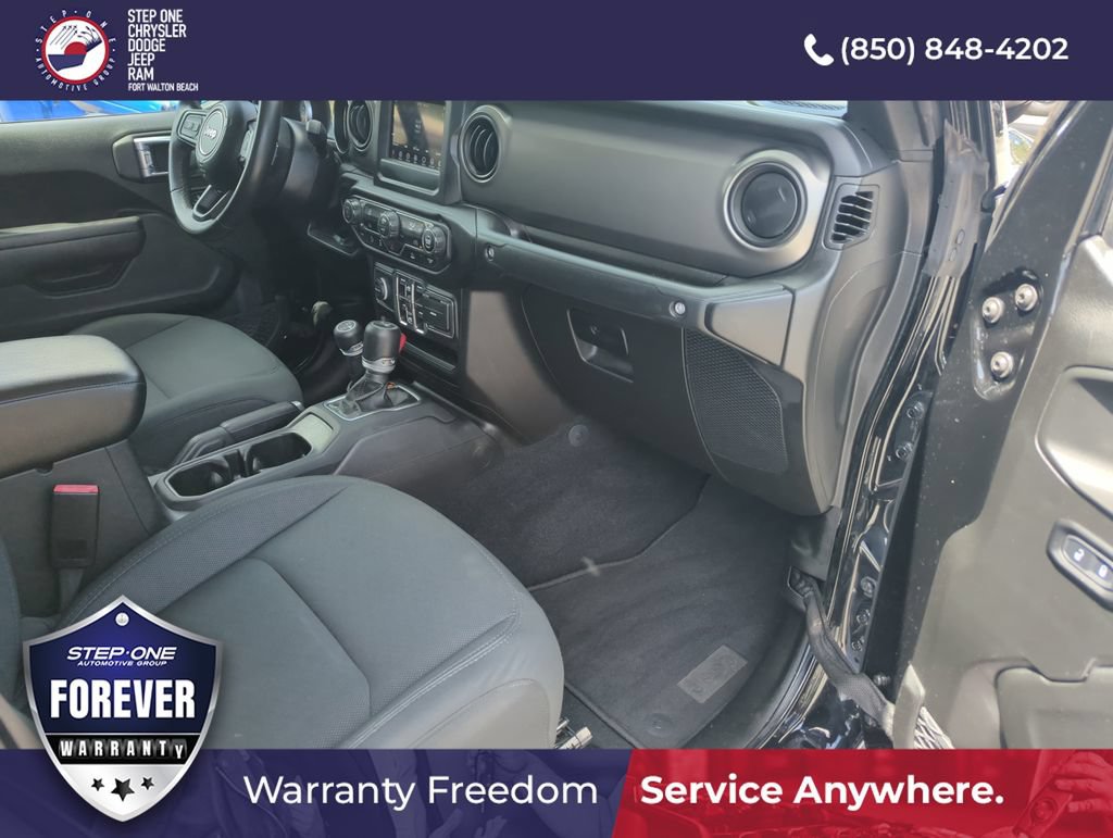 Used 2022 Jeep Gladiator Sport AWD/4WD image 33