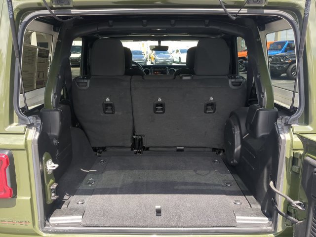Used 2023 Jeep Wrangler Unlimited Sport w/ Sun And Sound Package AWD/4WD image 14