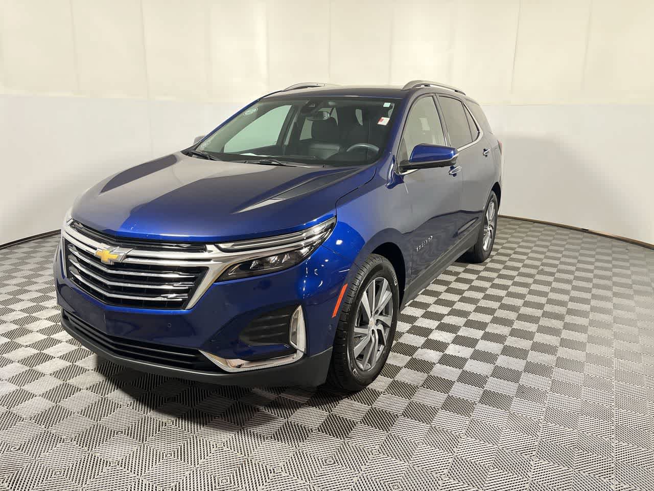 Used 2022 Chevrolet Equinox Premier FWD image 4