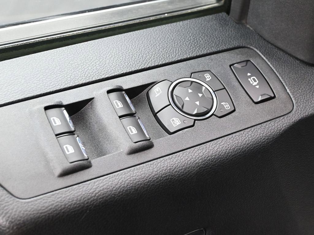 Certified 2018 Ford F350 Platinum w/ Platinum Ultimate Package image 10