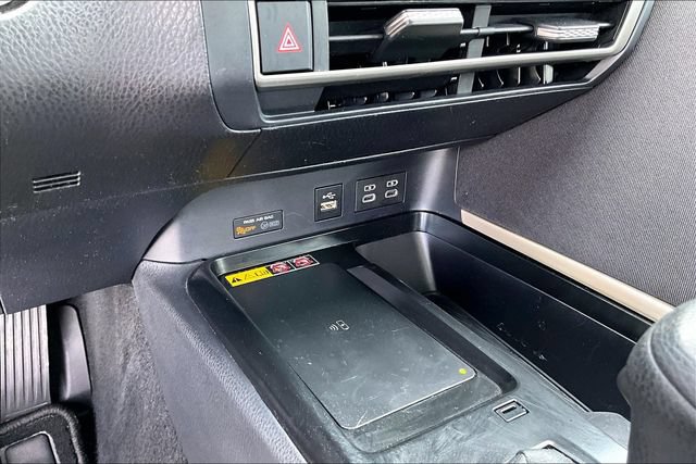 Used 2025 Toyota Camry LE FWD image 15