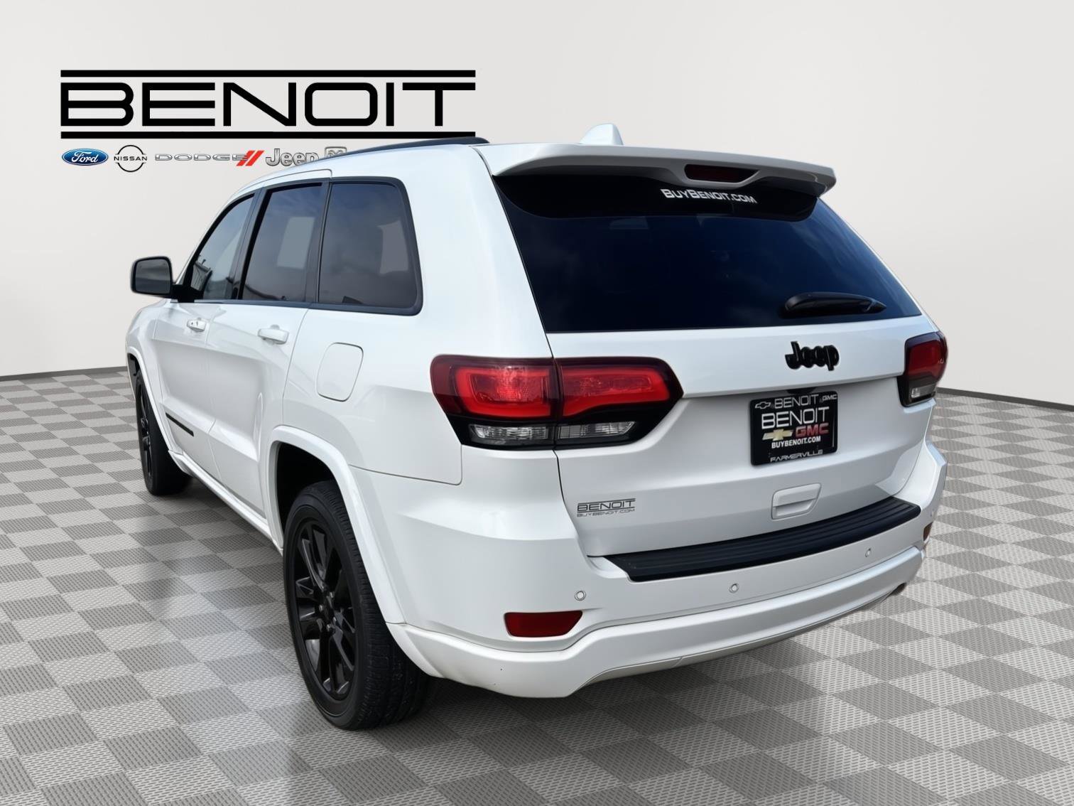 Used 2022 Jeep Grand Cherokee Laredo X image 6