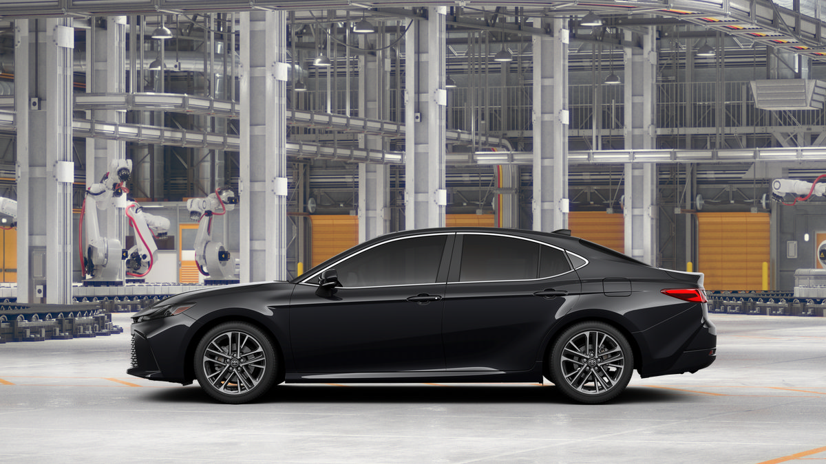 New 2026 Toyota Camry Hybrid AWD/4WD image 6