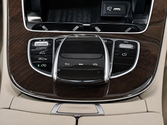 Used 2019 Mercedes-Benz E 300 image 24