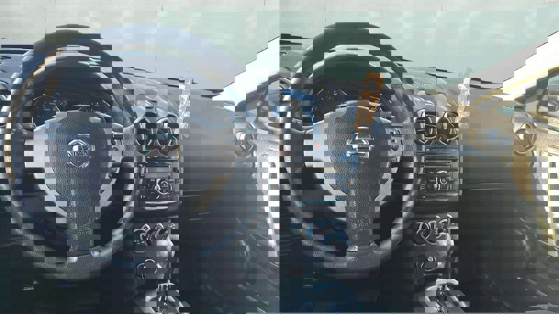 Used 2012 Nissan Rogue S image 12