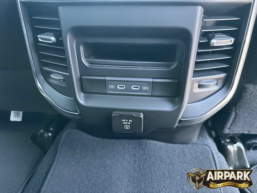 New 2026 RAM 2500 Laramie w/ Night Edition AWD/4WD image 16