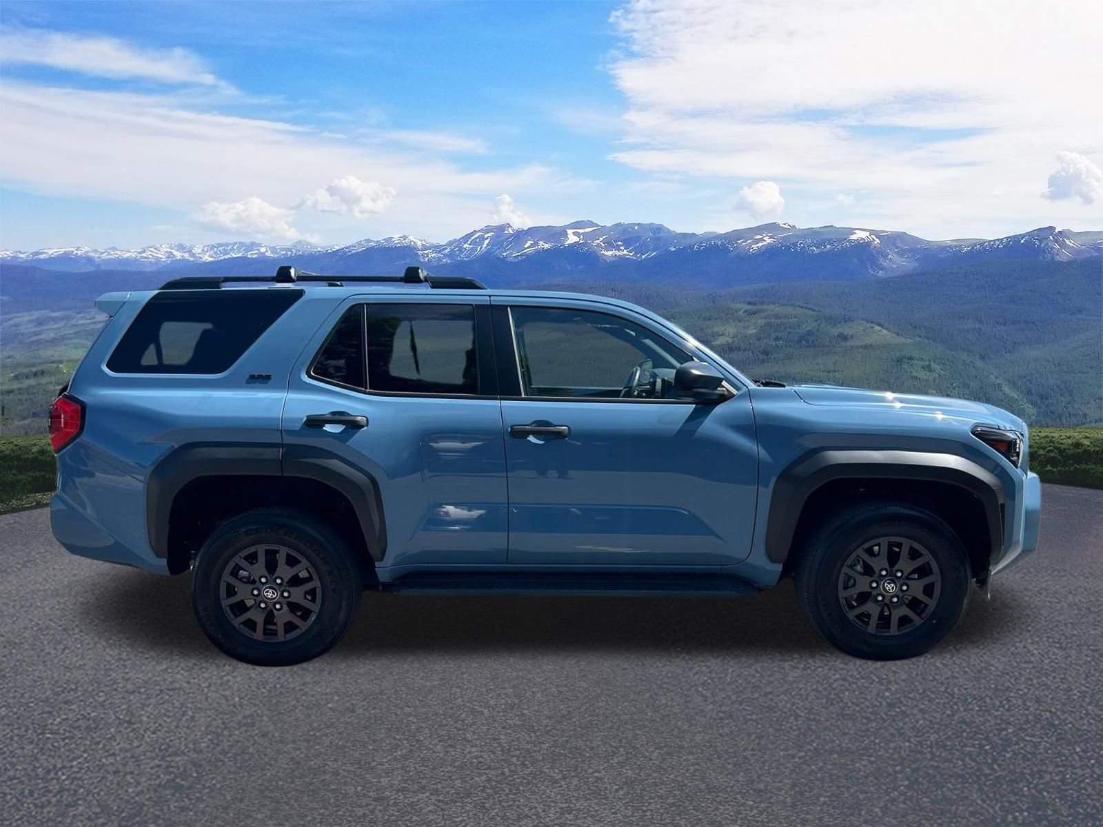 Used 2025 Toyota 4Runner SR5 AWD/4WD image 7