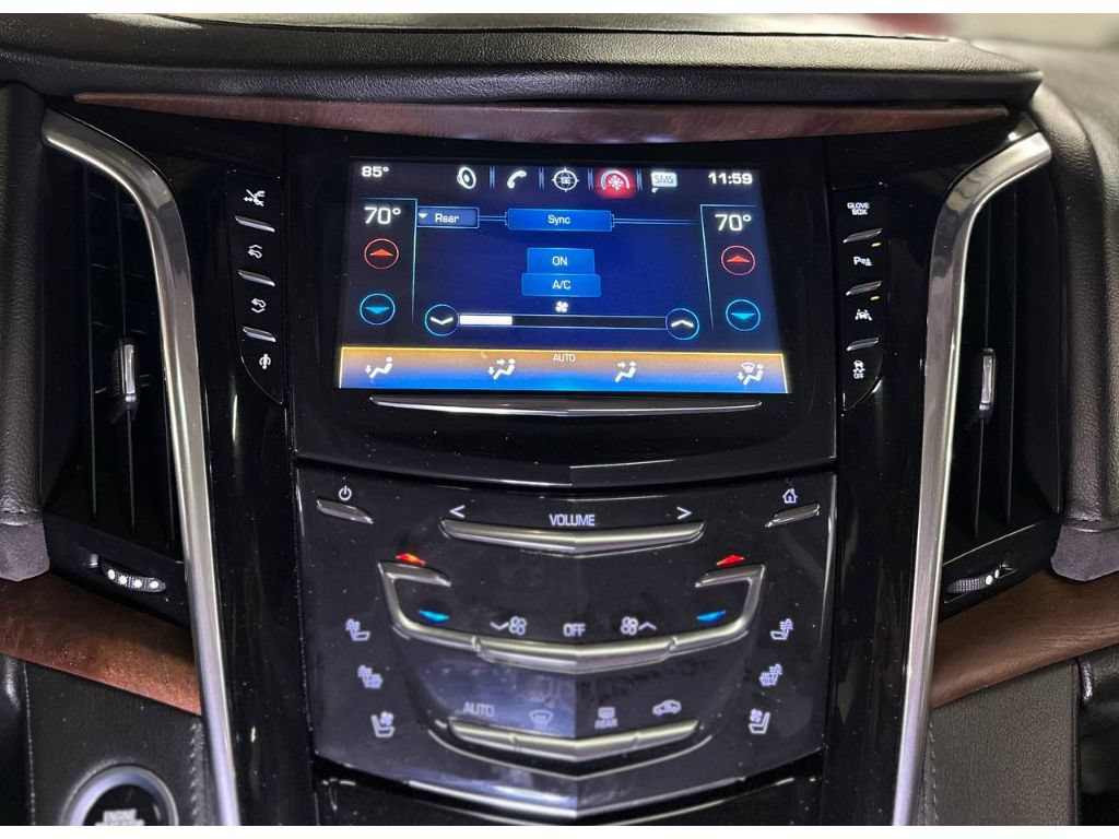 Used 2016 Cadillac Escalade Premium AWD/4WD image 30