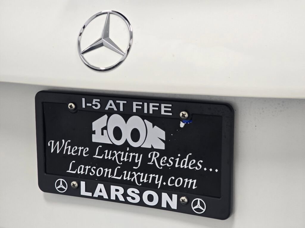 Used 2025 Mercedes-Benz GLB 250 4MATIC image 29