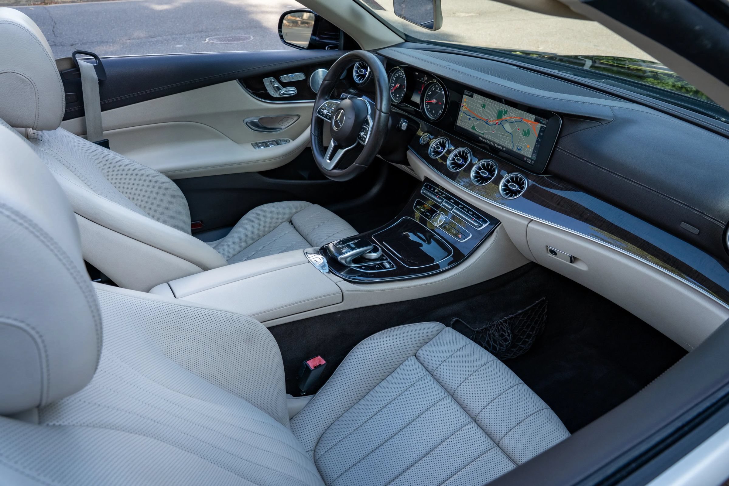 Used 2019 Mercedes-Benz E 450 Cabriolet image 13