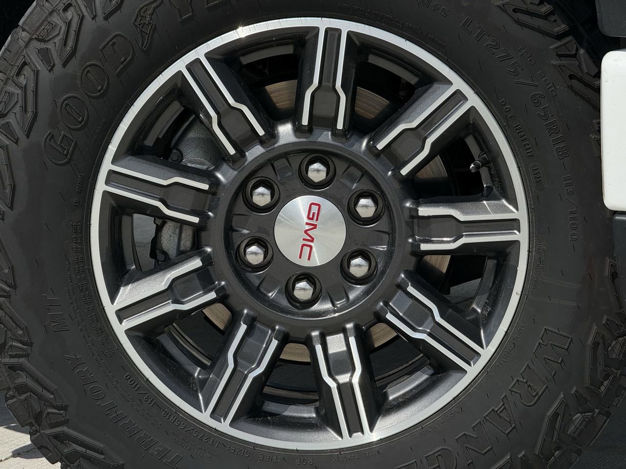 Certified 2025 GMC Sierra 1500 AT4 image 11