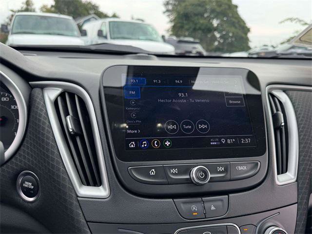 Used 2023 Chevrolet Malibu RS image 25