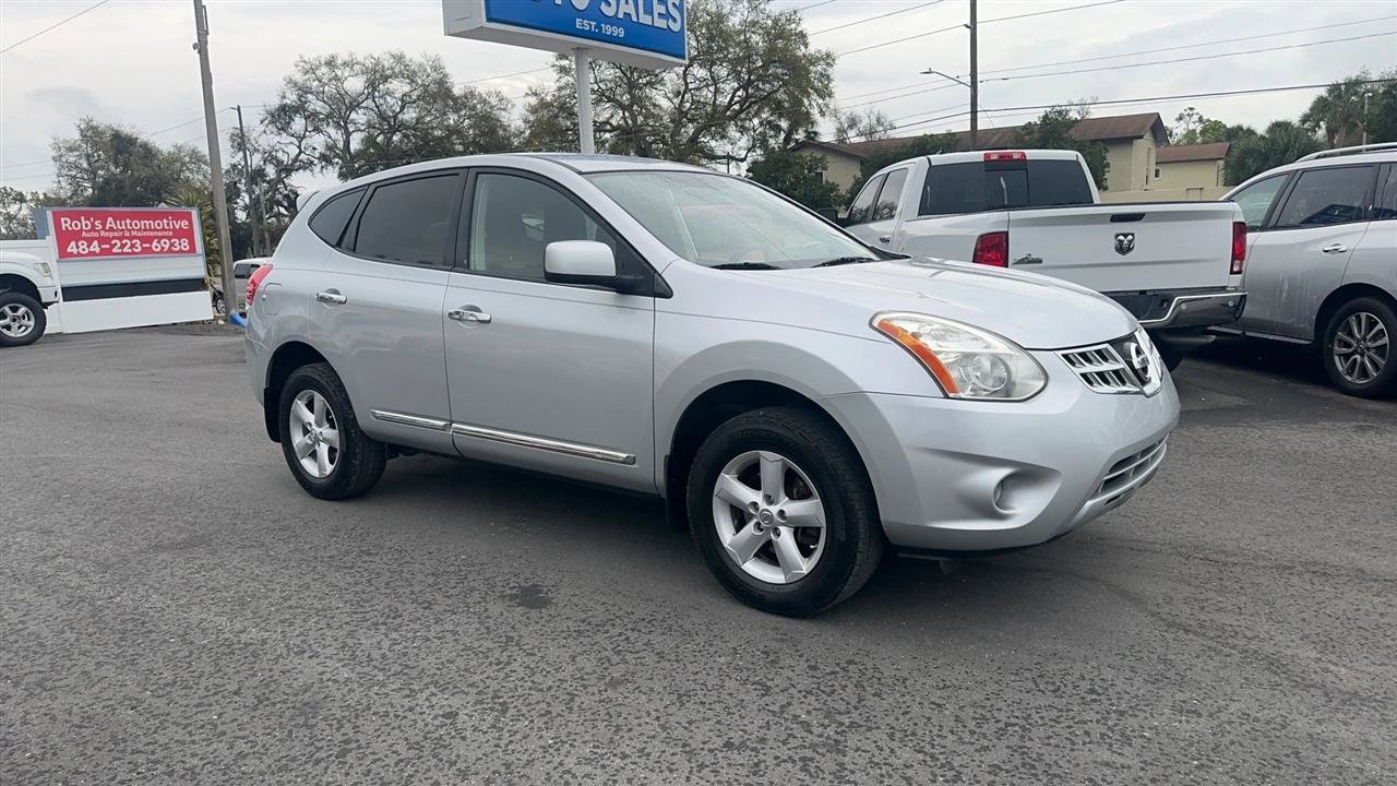 Used 2013 Nissan Rogue S w/ Special Edition Pkg image 2