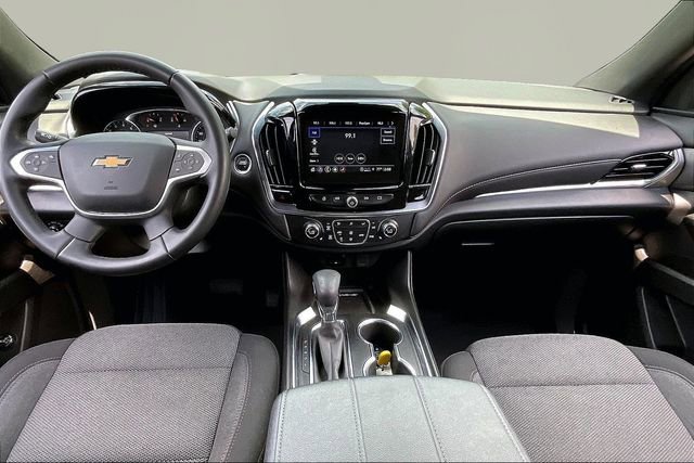 Used 2023 Chevrolet Traverse LT FWD image 7