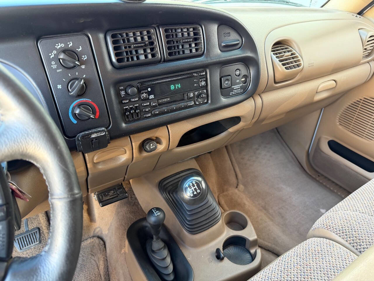 Used 1998 Dodge Ram 2500 Truck 4x4 Club Cab image 9