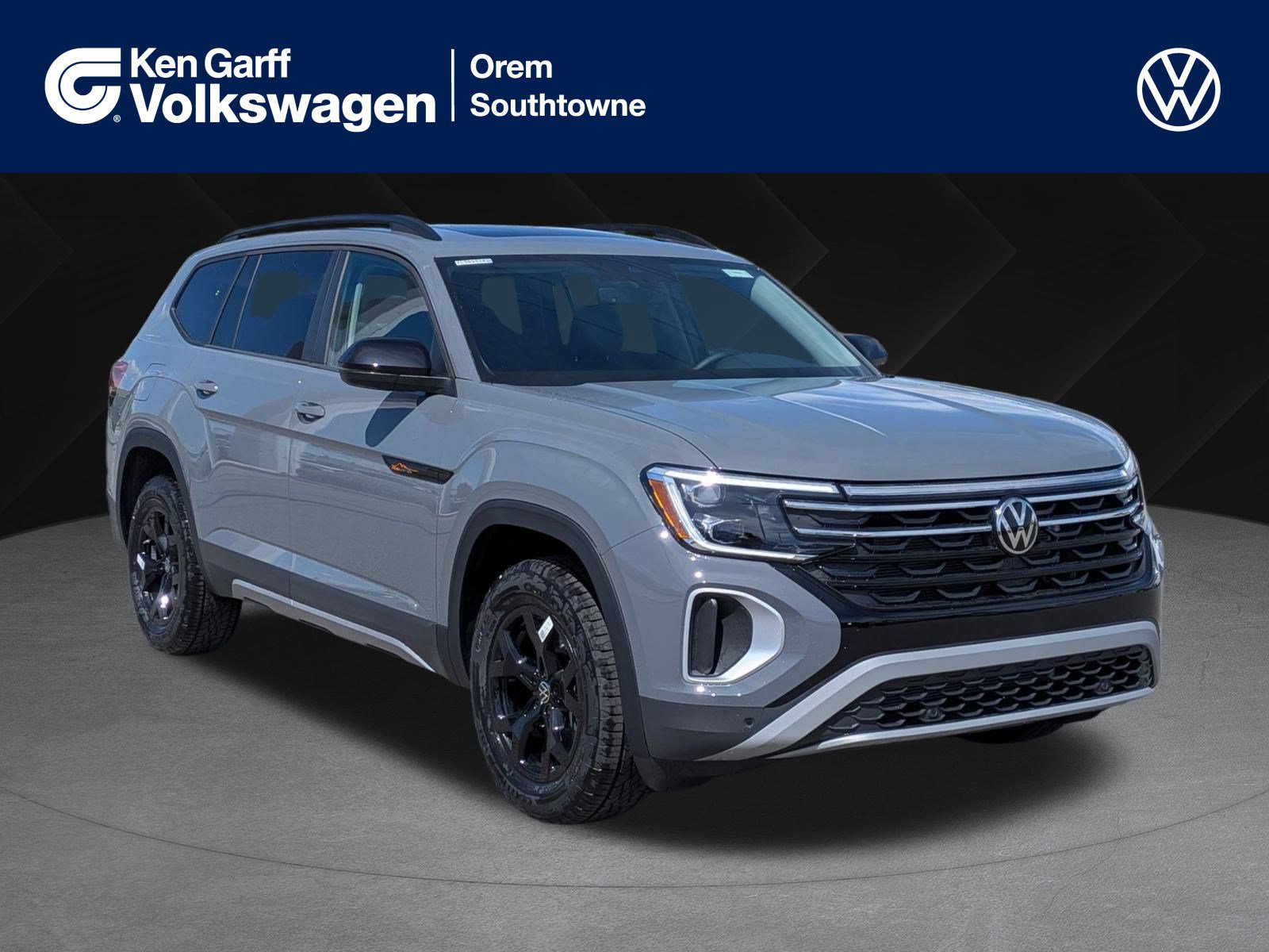 New 2026 Volkswagen Atlas Peak Edition AWD/4WD image 1