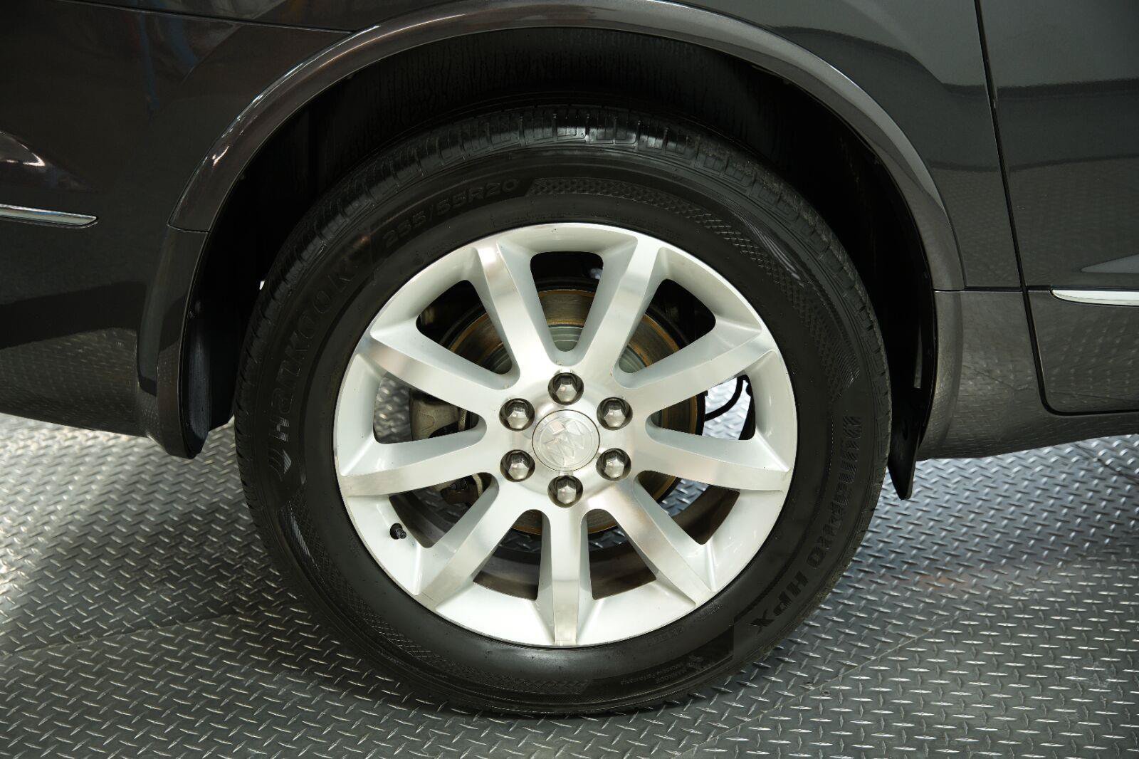 Certified 2014 Buick Enclave Premium FWD image 27
