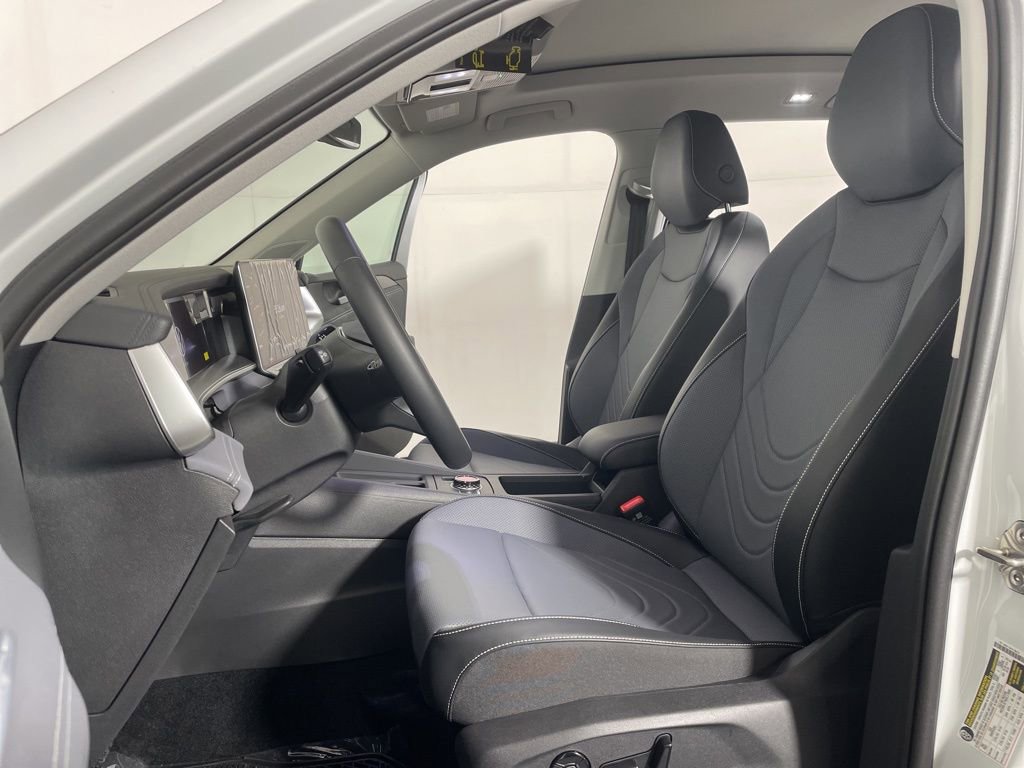 New 2026 Volkswagen Tiguan SE AWD/4WD image 10