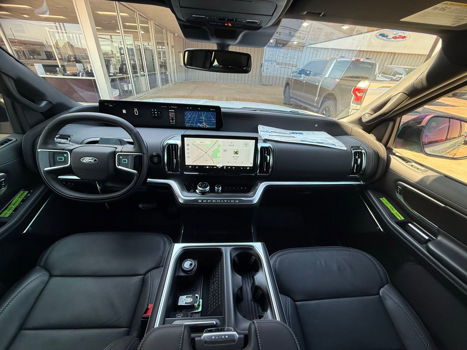 New 2025 Ford Expedition Platinum w/ Stealth Performance Package image 5