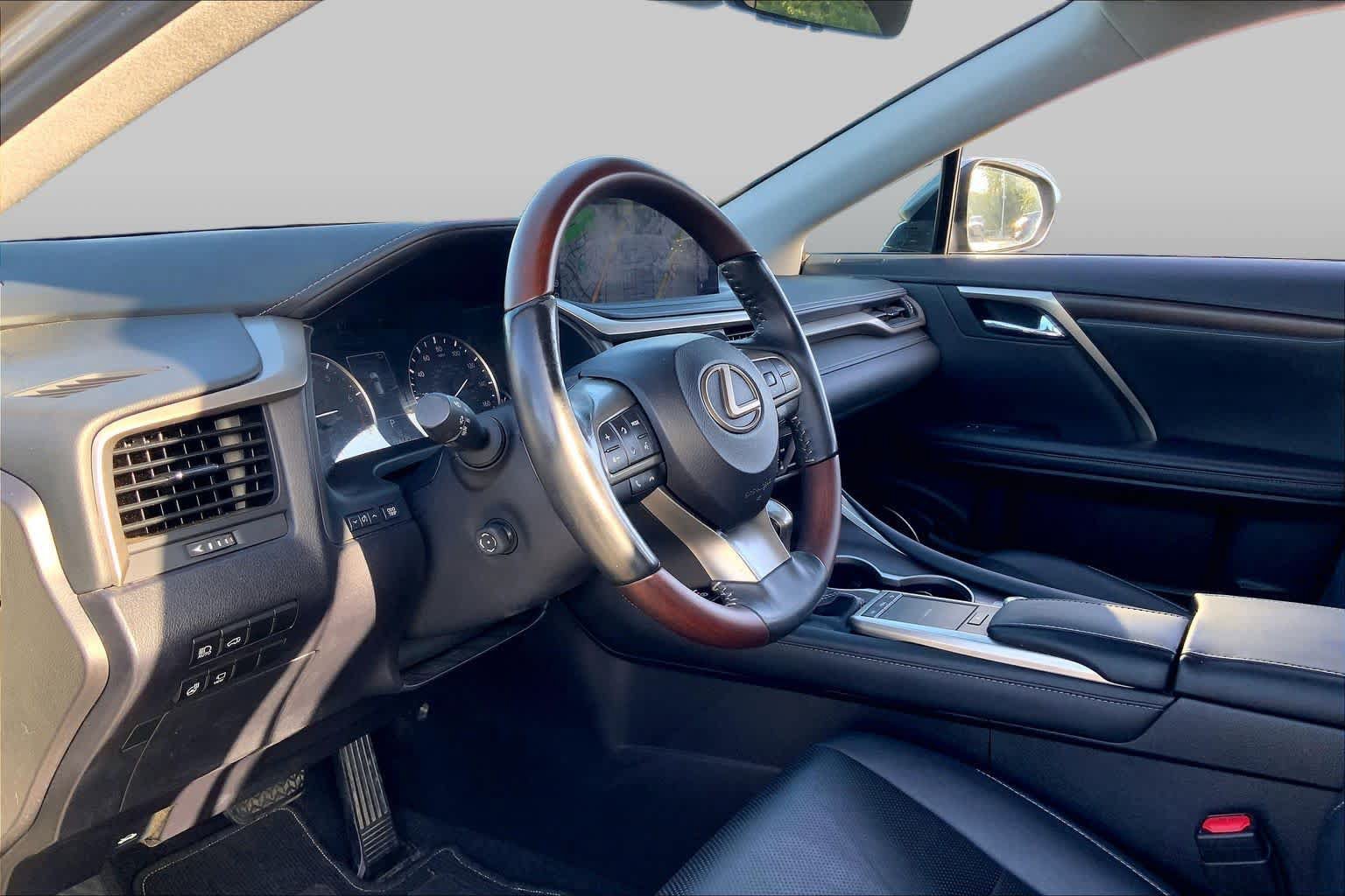 Used 2021 Lexus RX 350 FWD w/ Premium Package image 18