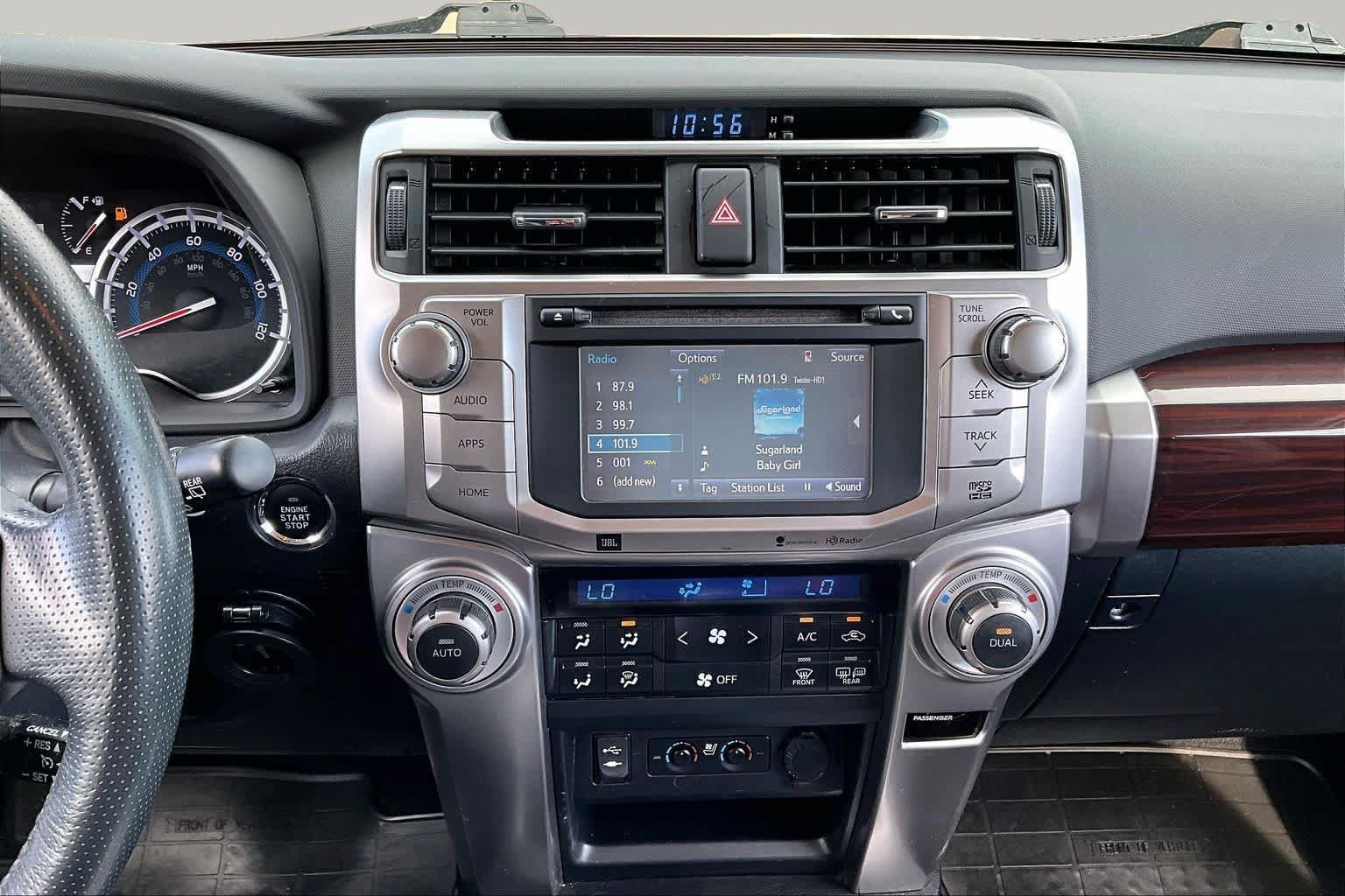 Used 2015 Toyota 4Runner Limited AWD/4WD image 7